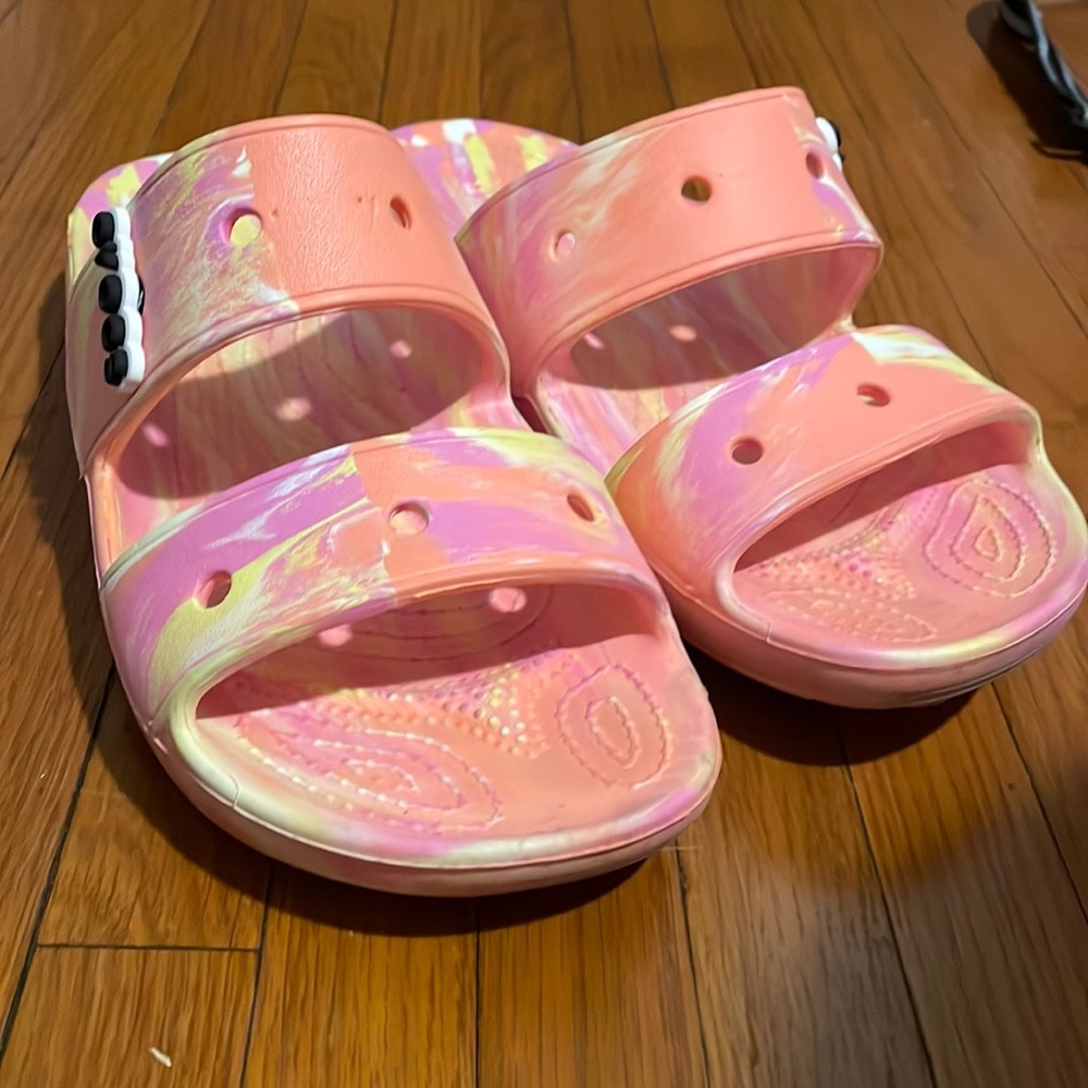 Crocs tie dye sandals